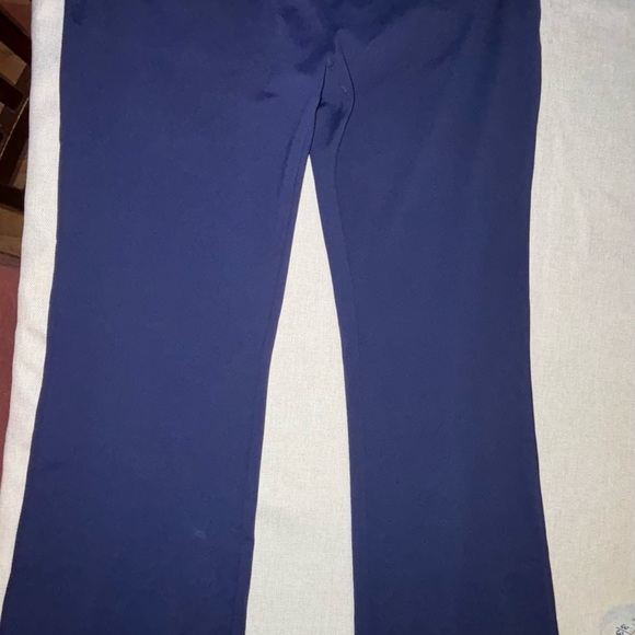 Classic Blue Elastic Waist Capris - Picture 3 of 8